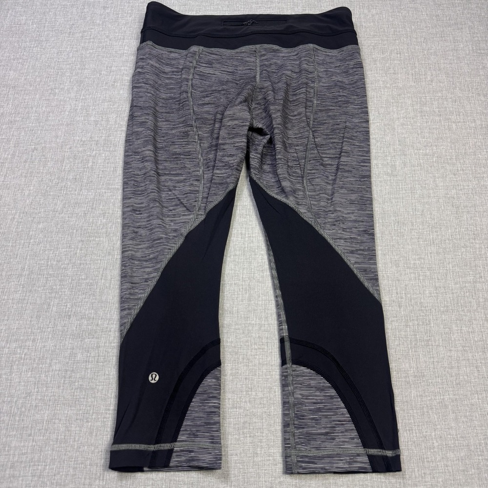 Lululemon Yoga Pants Leggings Womens 8 Gray Black Cropped Gym Athletic